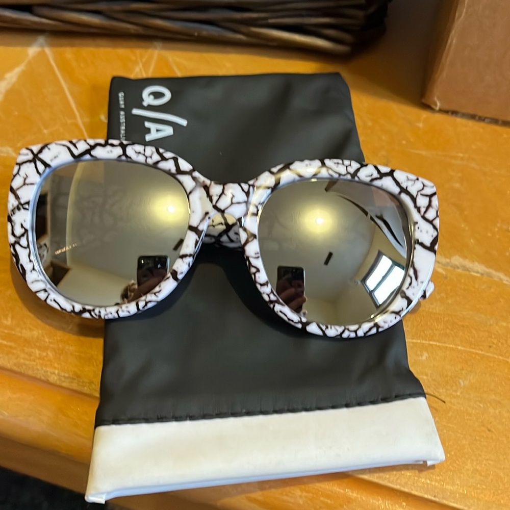 Women’s Qauy Cat Eye sunglasses
